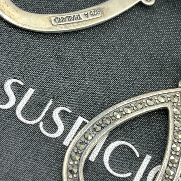 Vintage Suspicion Marcasite Pendant & Teardrop Earrings Set - Picture 4 of 17